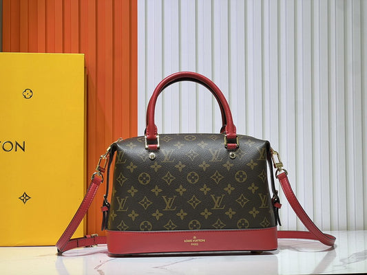 Bolsa LOUIS VUITTON
28x20x11.5cm