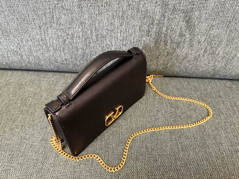 Bolsa Garavani VLogo Signature Crossbody Bag