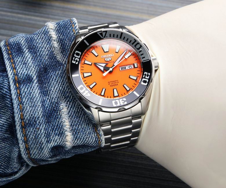 Seiko 5 Sports “Orange Monster” SNZF49K1