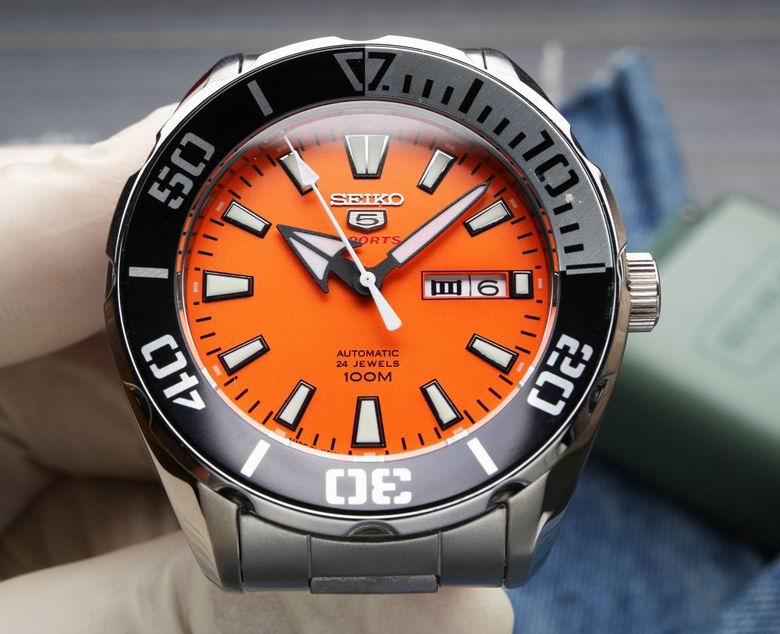 Seiko 5 Sports “Orange Monster” SNZF49K1