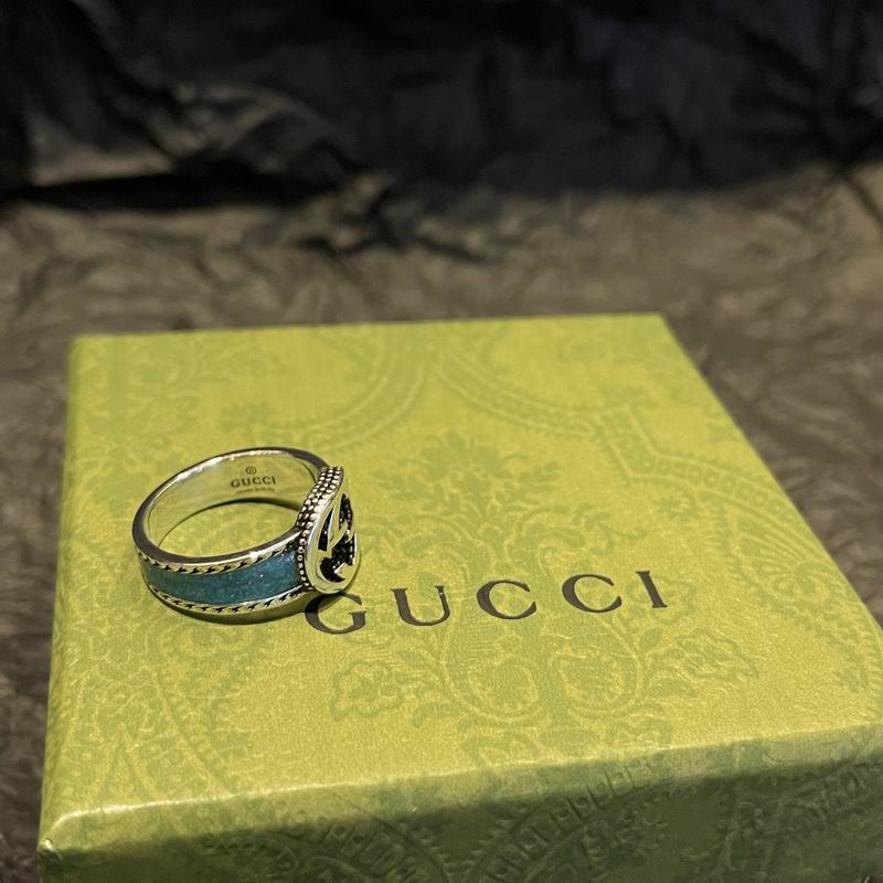 Anillo Gucci