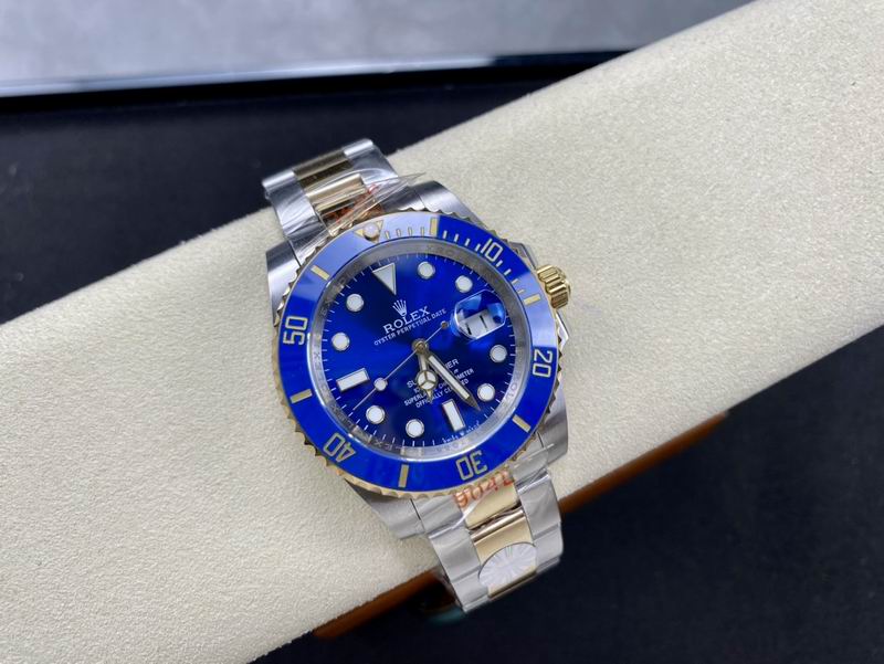 Rolex submariner date bluesy