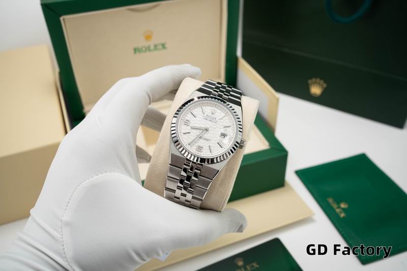 Rolex lady date just 28 mm