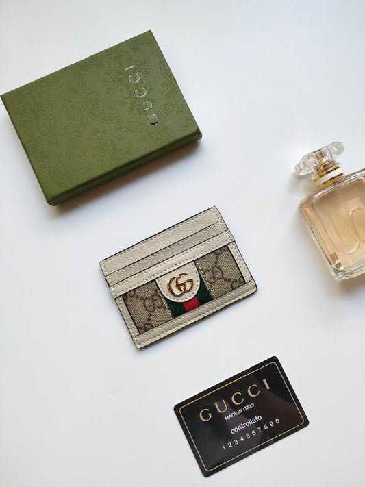 Tarjetero Gucci 10x7cm