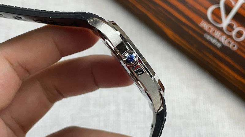 Patek Philippe Aquanaut 43 mm