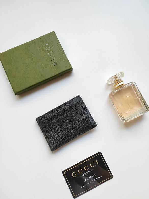 Tarjetero Gucci 10X7 cm