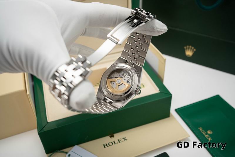 Rolex lady date just 28 mm