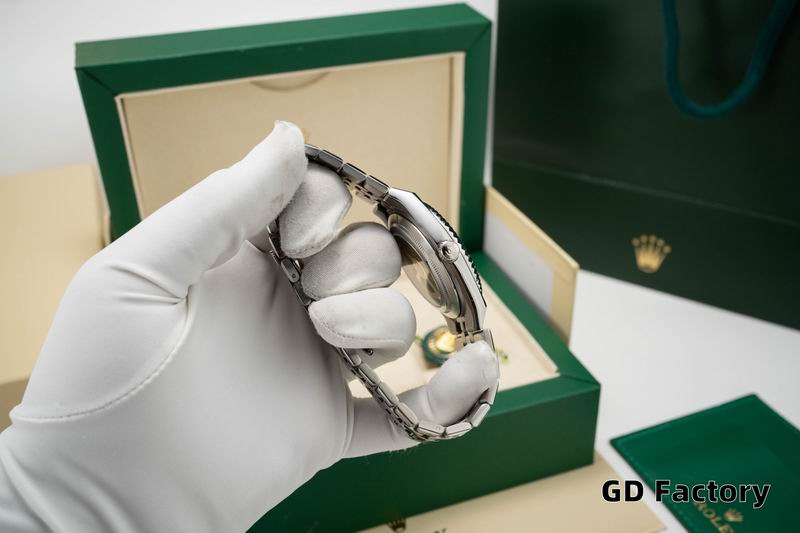 Rolex lady date just 28 mm