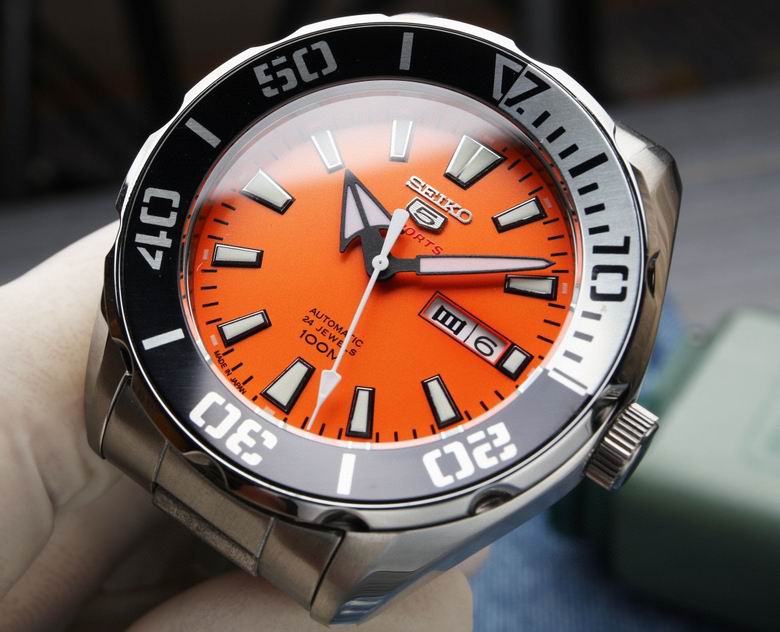 Seiko 5 Sports “Orange Monster” SNZF49K1