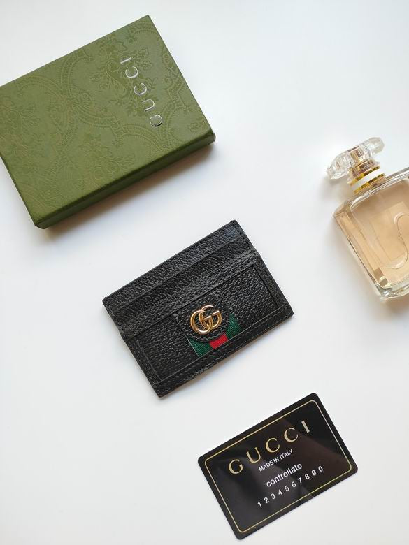 Tarjetero Gucci 10X7 cm