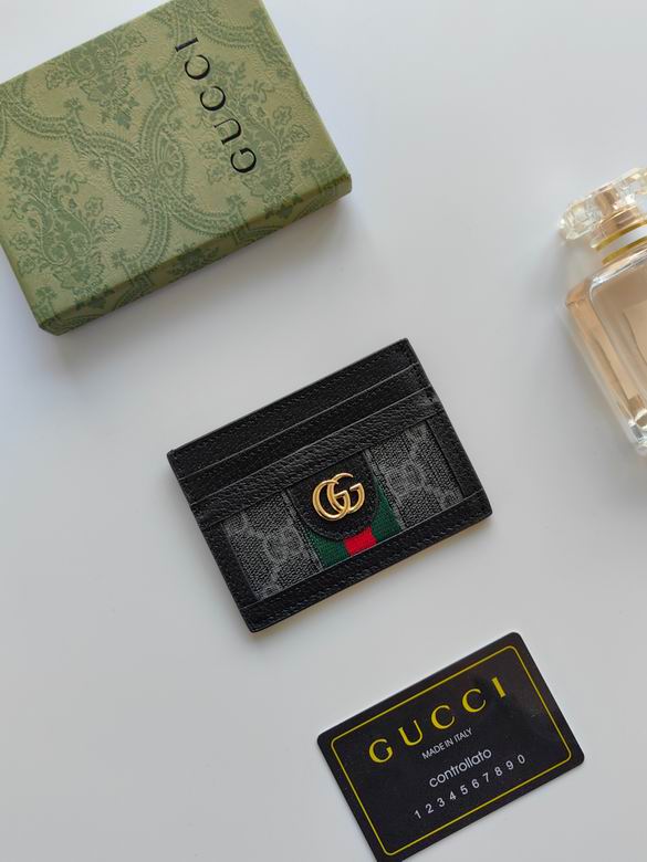 Tarjetero Gucci 10X7cm