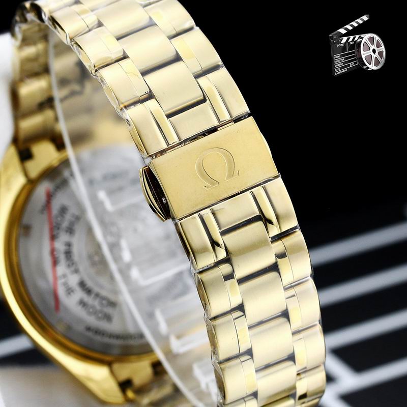 Omega Speedmaster color oro