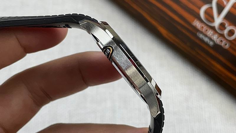 Patek Philippe Aquanaut 43 mm